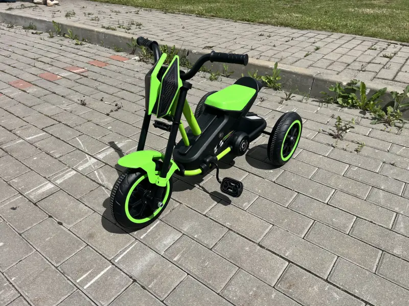 Šlapací autíčka